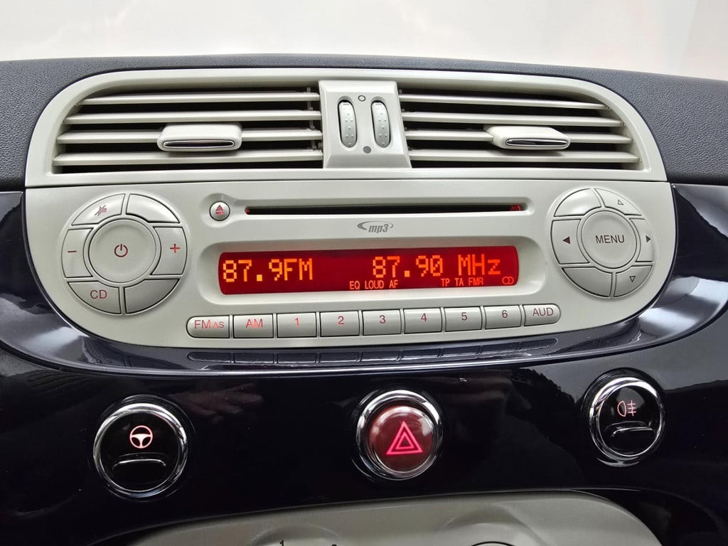 Fiat 500 1.2 lounge | pano | airco | lm velgen | 4-cilinder! | luxe uitvoer