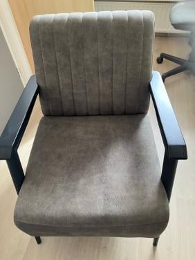 Te koop. Fauteuils