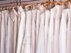 Enorme partij vintage en gebruikte bruidsjurken verkoop Wemeldinge 5 Sept.