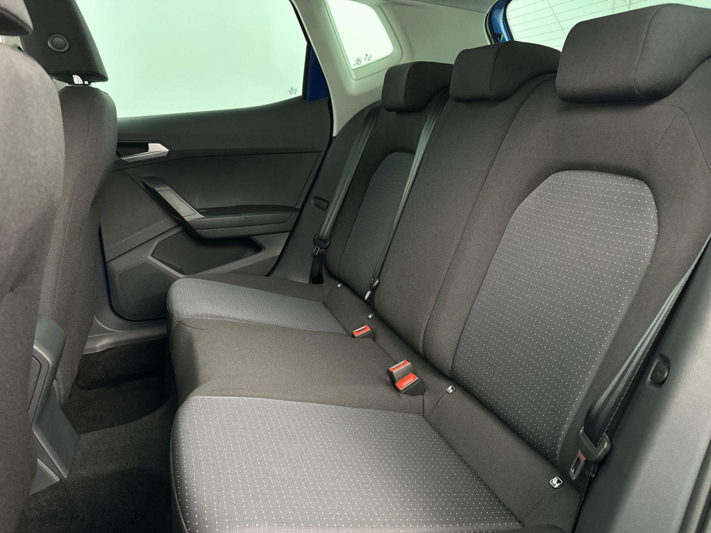 Seat Arona style business connect 1.0 85 kw / 115 pk ecotsi s