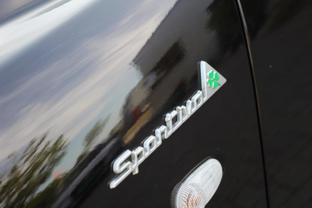 Alfa Romeo MiTo 0.9 twinair sportiva - leder - navi - pano - 18inch - org n