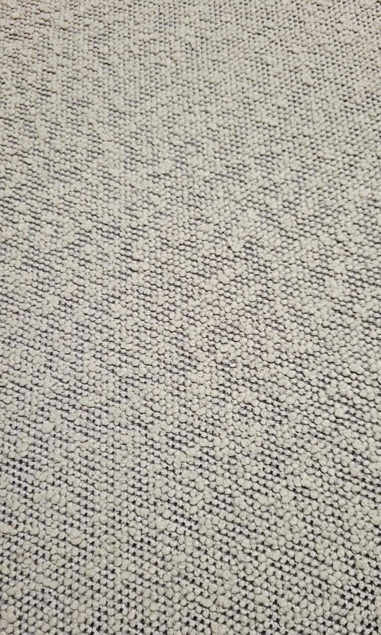 Mooie Poef Liby (bekend van TV wonen) - 70x48x35 cm