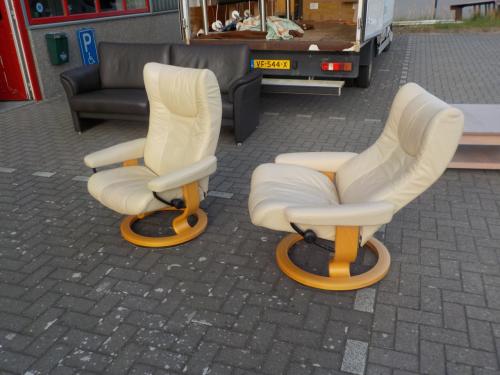 2 leren mooie kwaliteit draai relax fauteuils in zeer goede staat setprijs