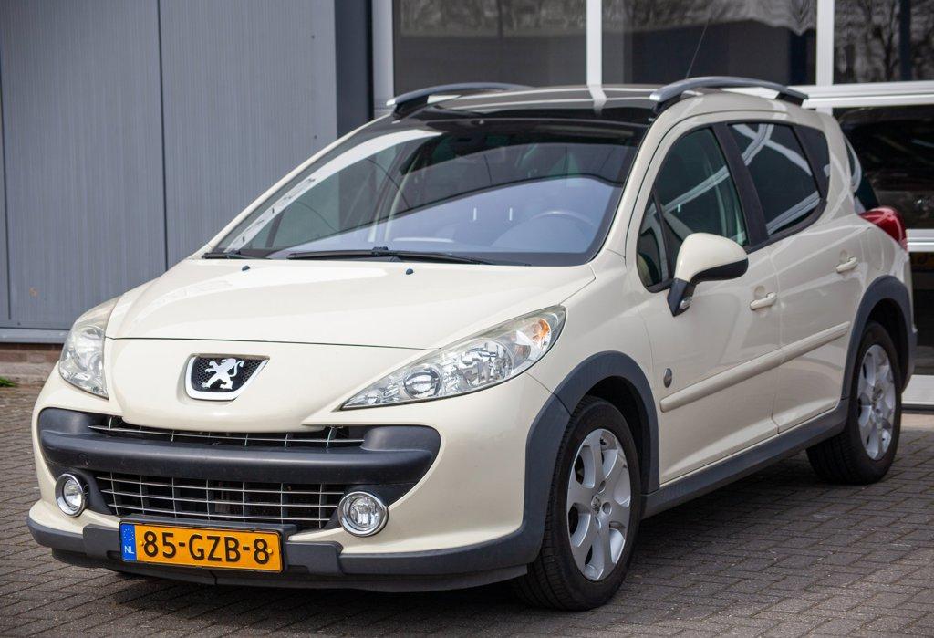 Peugeot 207 sw outdoor 1.6 vti xs