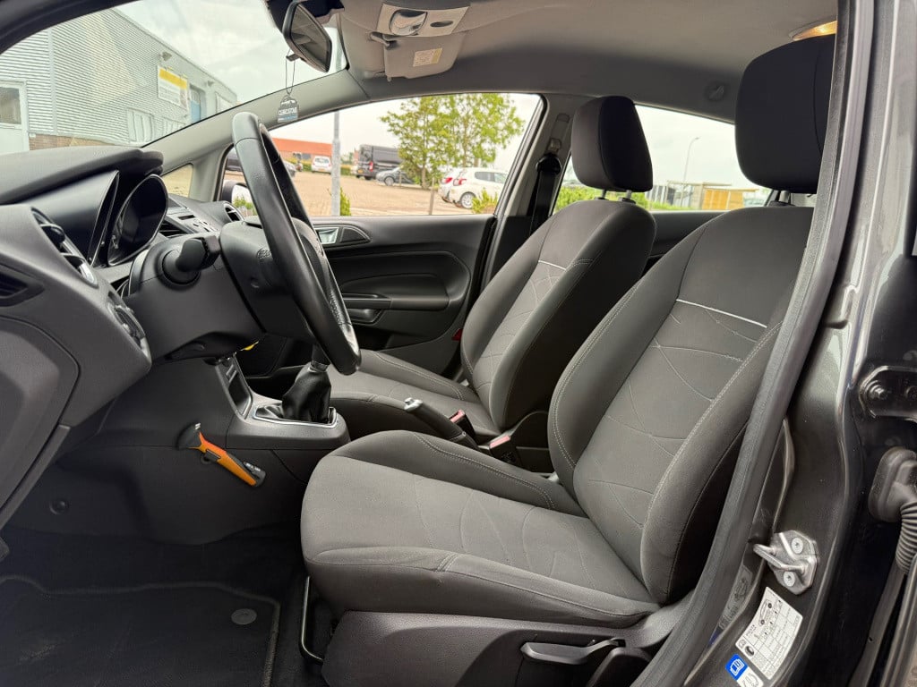 Ford Fiesta 1.0 style