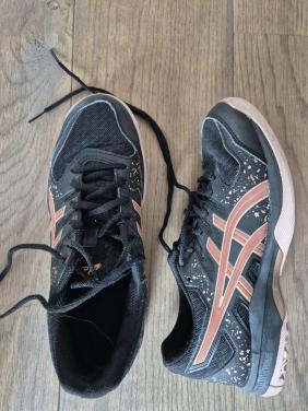 Zaalschoenen maat 39