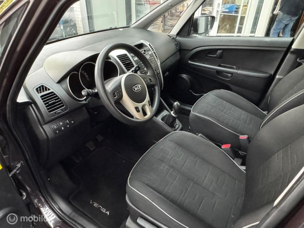 Kia Venga 1.4 cvvt x-ecutive