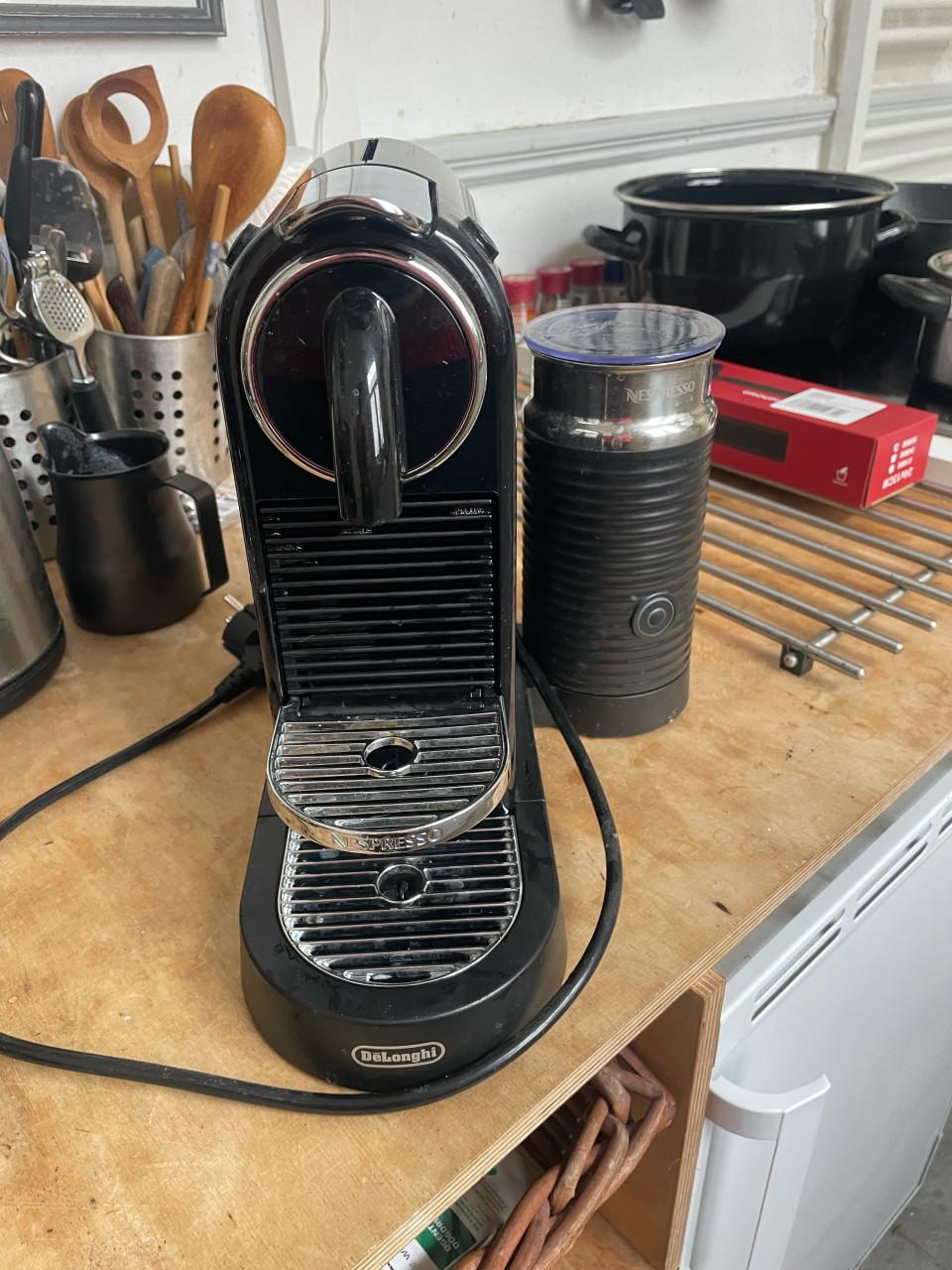 Nespresso koffiezetapparaat