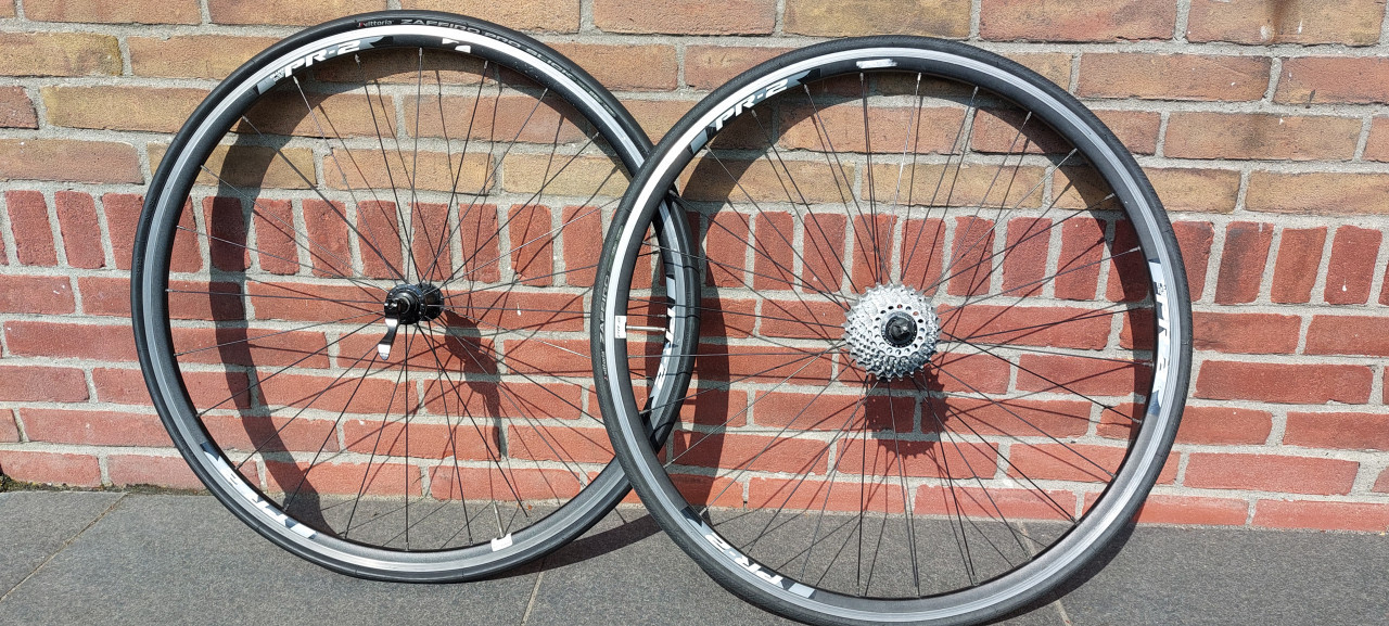 Giant PRO-2 wielen racefiets 10 speed