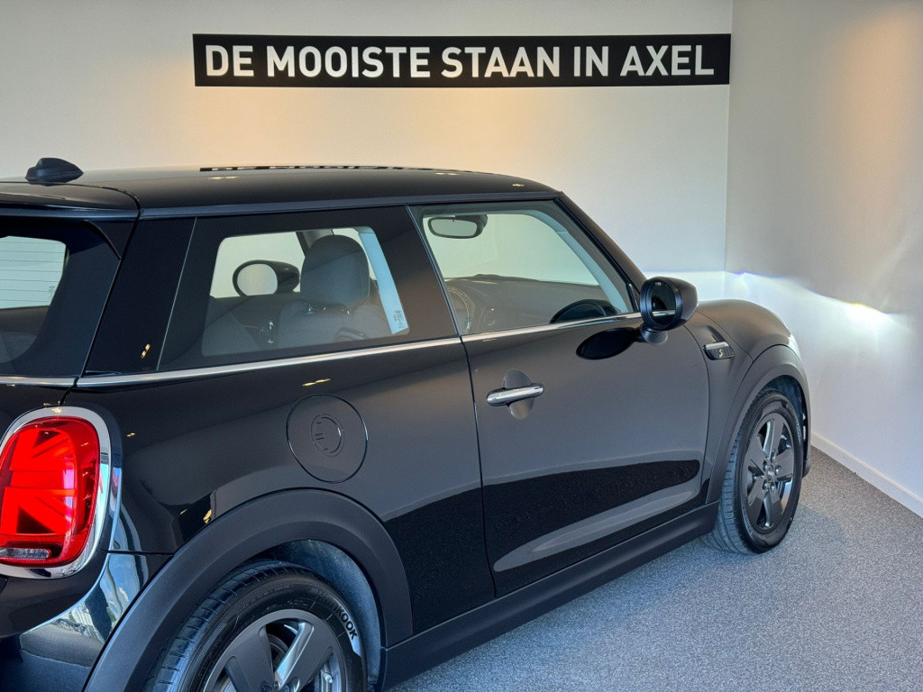Mini Electric mini essential 33 kwh
