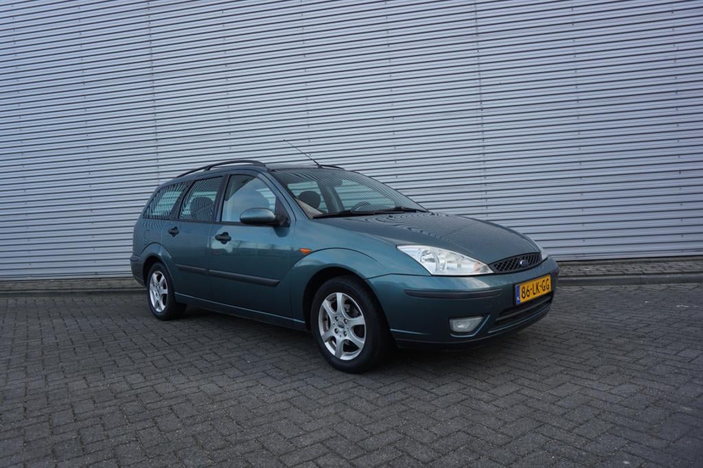 Ford Focus wagon 1.6-16v cool edition airco / elektr. ramen / trekhaak / lm