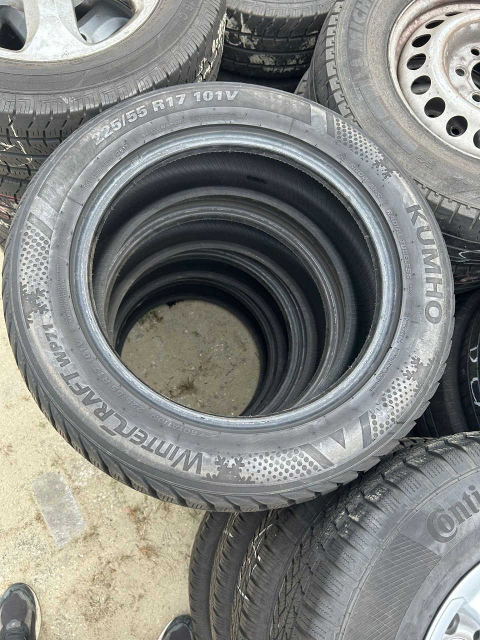 BAND KUMHO WINTERCRAFT 225/55/17R