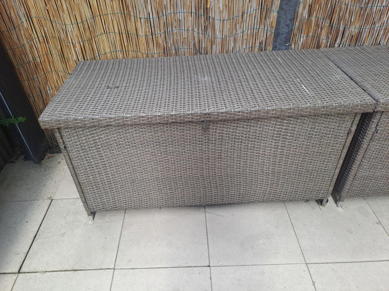 2 kussenboxen
