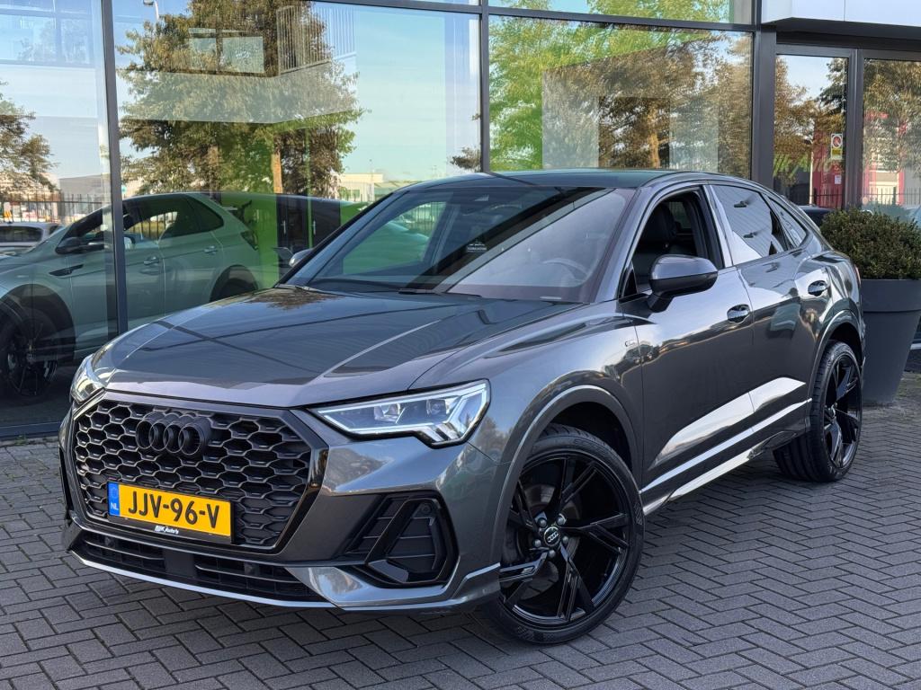 Audi Q3 sportback 35 tfsi s-line 3x * matrix led * black pack * stoelverwar