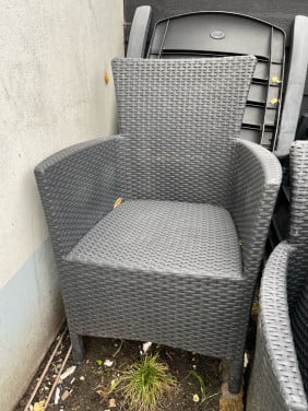 Diverse tuinstoelen GRATIS