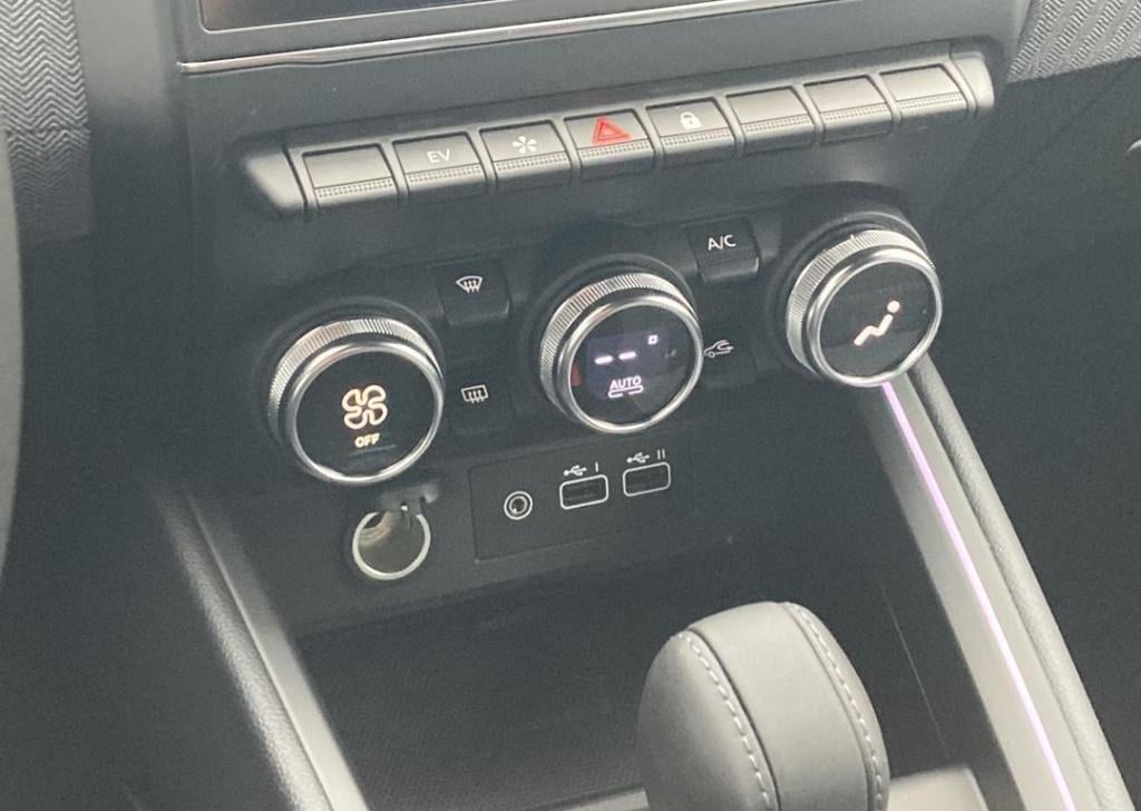 Renault Clio 1.6 e-tech full hybrid 145 techno - 5 jaar garantie