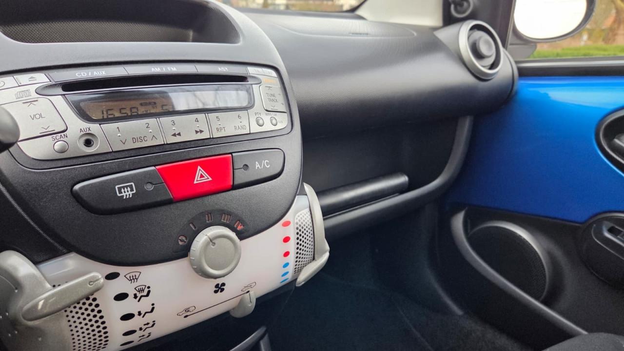 Toyota Aygo uit 2012  | 118.542KM + NAP | 5-Deurs | APK 03-2027 | IZGST.