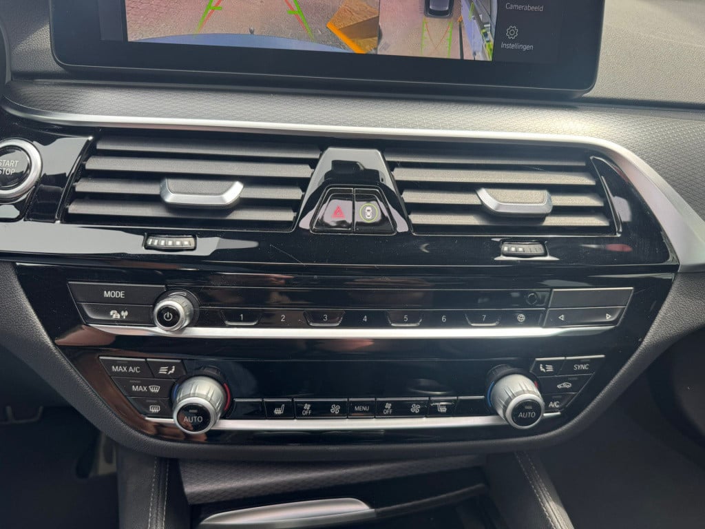 BMW 5 Serie touring 530e high executive