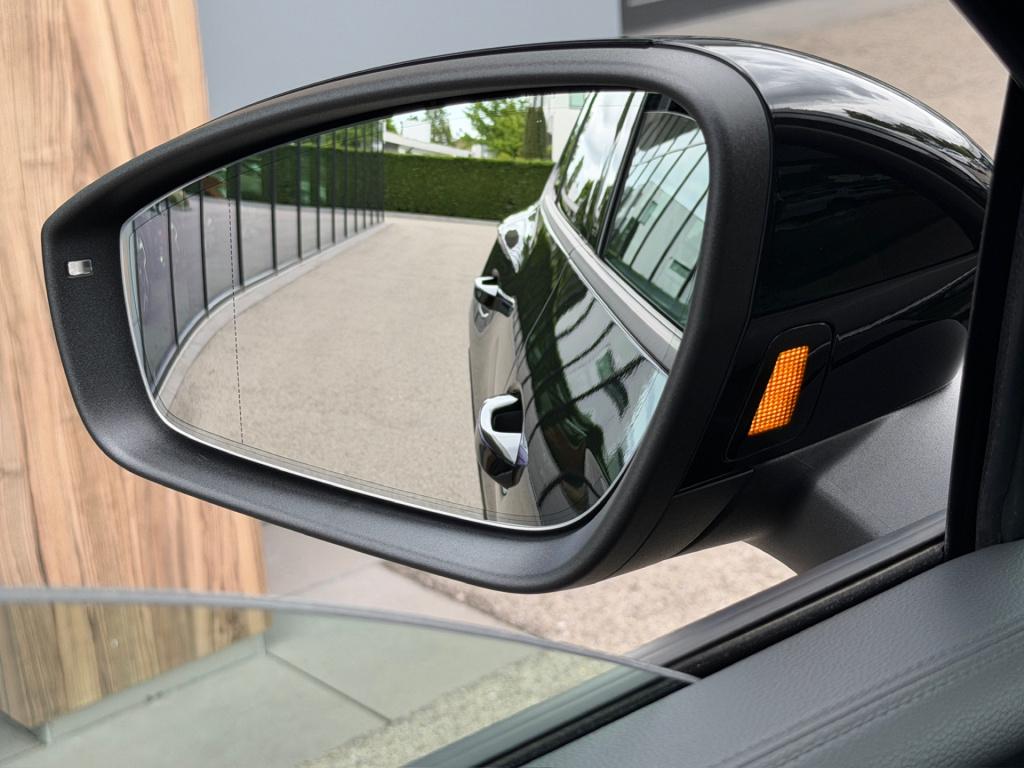 Volkswagen Tiguan 1.5 etsi 150pk dsg goal | trekhaak | 360 camera | iq ligh