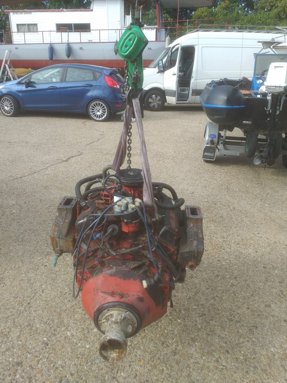 Te koop 2 x Volvo Penta 175A