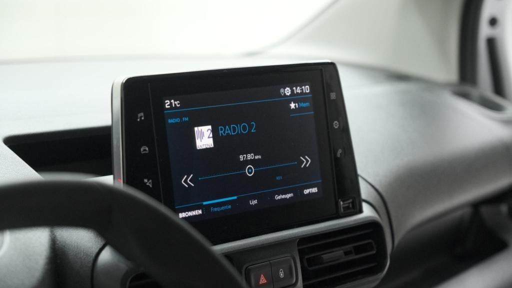 Peugeot Partner 1.5 bluehdi 100 s&s l1 | trekhaak | camera | apple carplay 