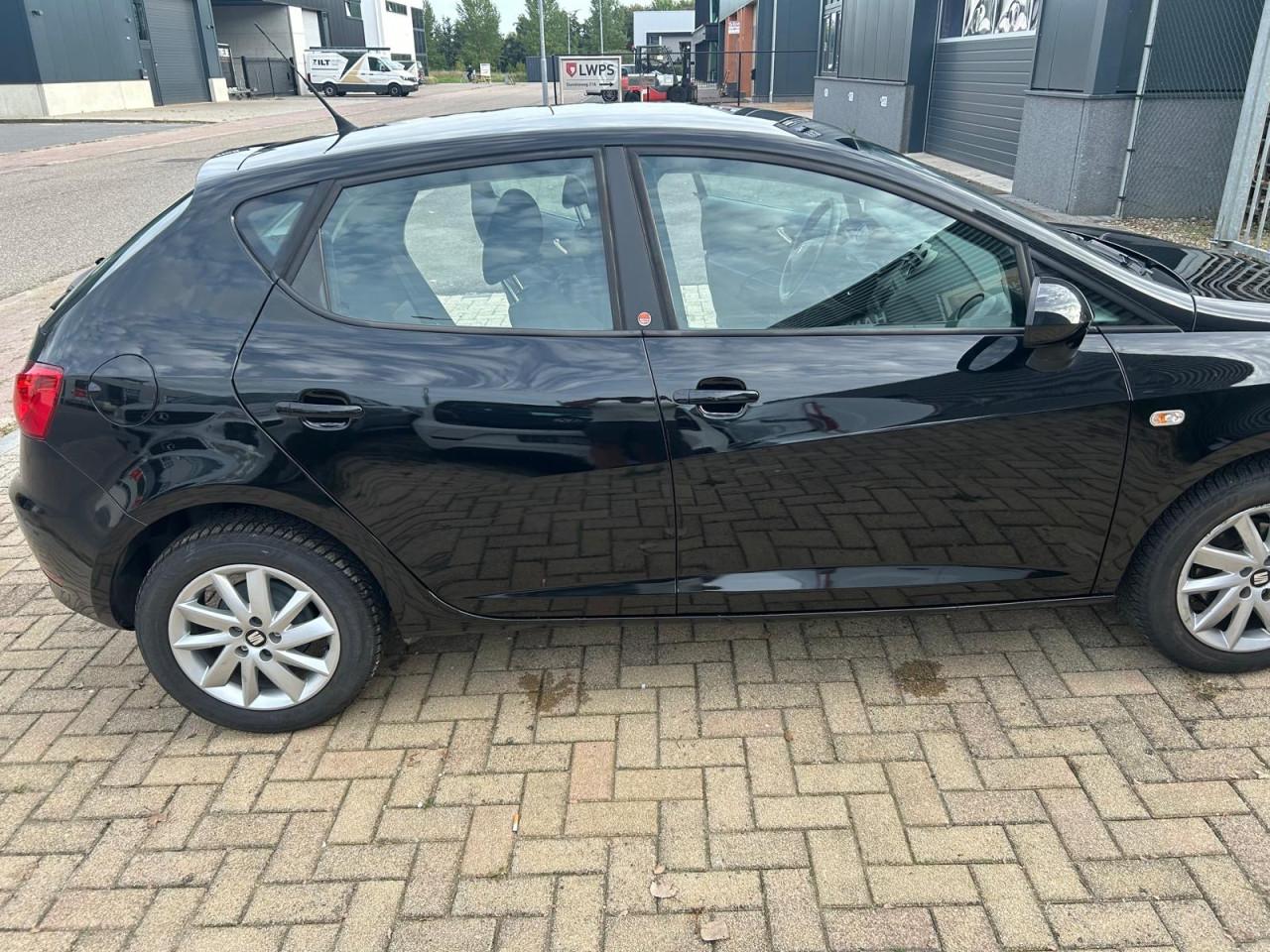 SEAT Ibiza 1.0 MPI 2017 LAGE KMstand 56.016 KM - APK 09-2027