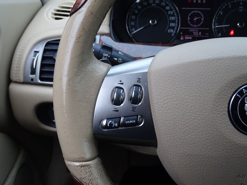 Jaguar Xk 4.2 v8 coupé | youngtimer | memory | stuur-&stoelverwarming