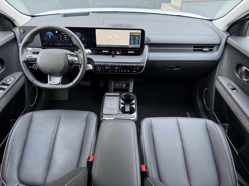 Hyundai Ioniq 5 connect+ 84 kwh 20'' velgen + afneembare trekhaak!