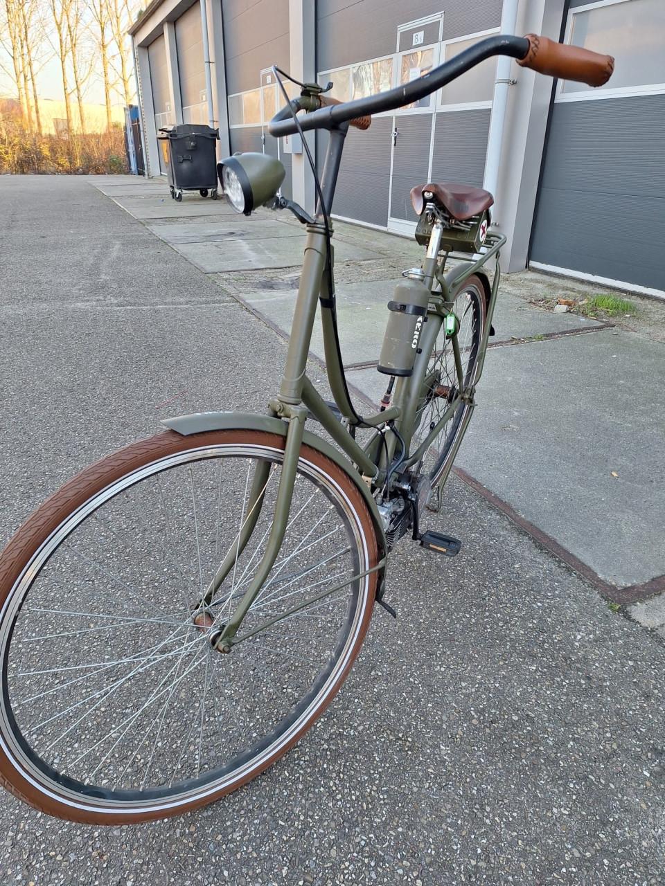 Fiets met Mosquito hulpmotor