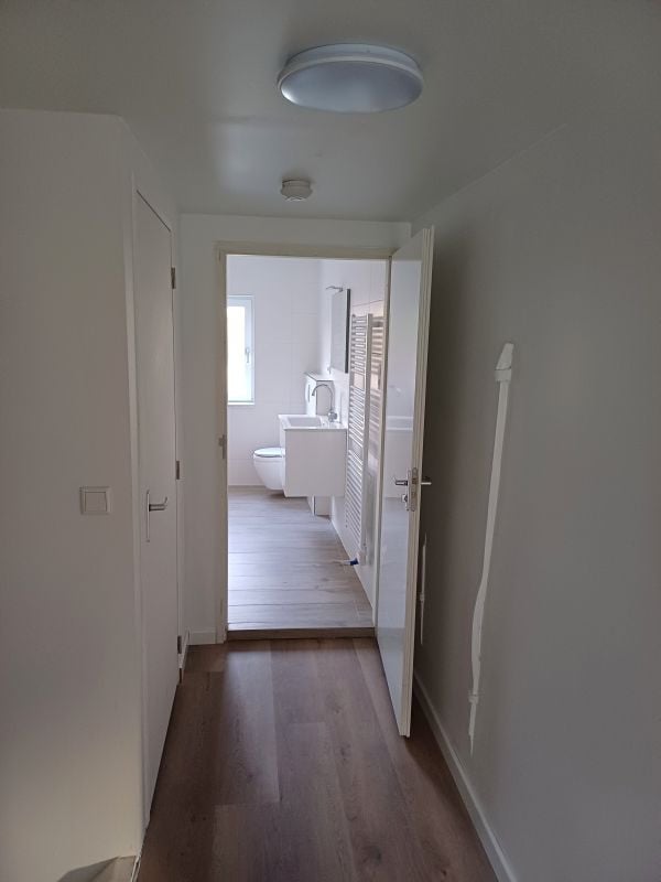Te huur; Appartement met kantoor aan huis - IJzendijke