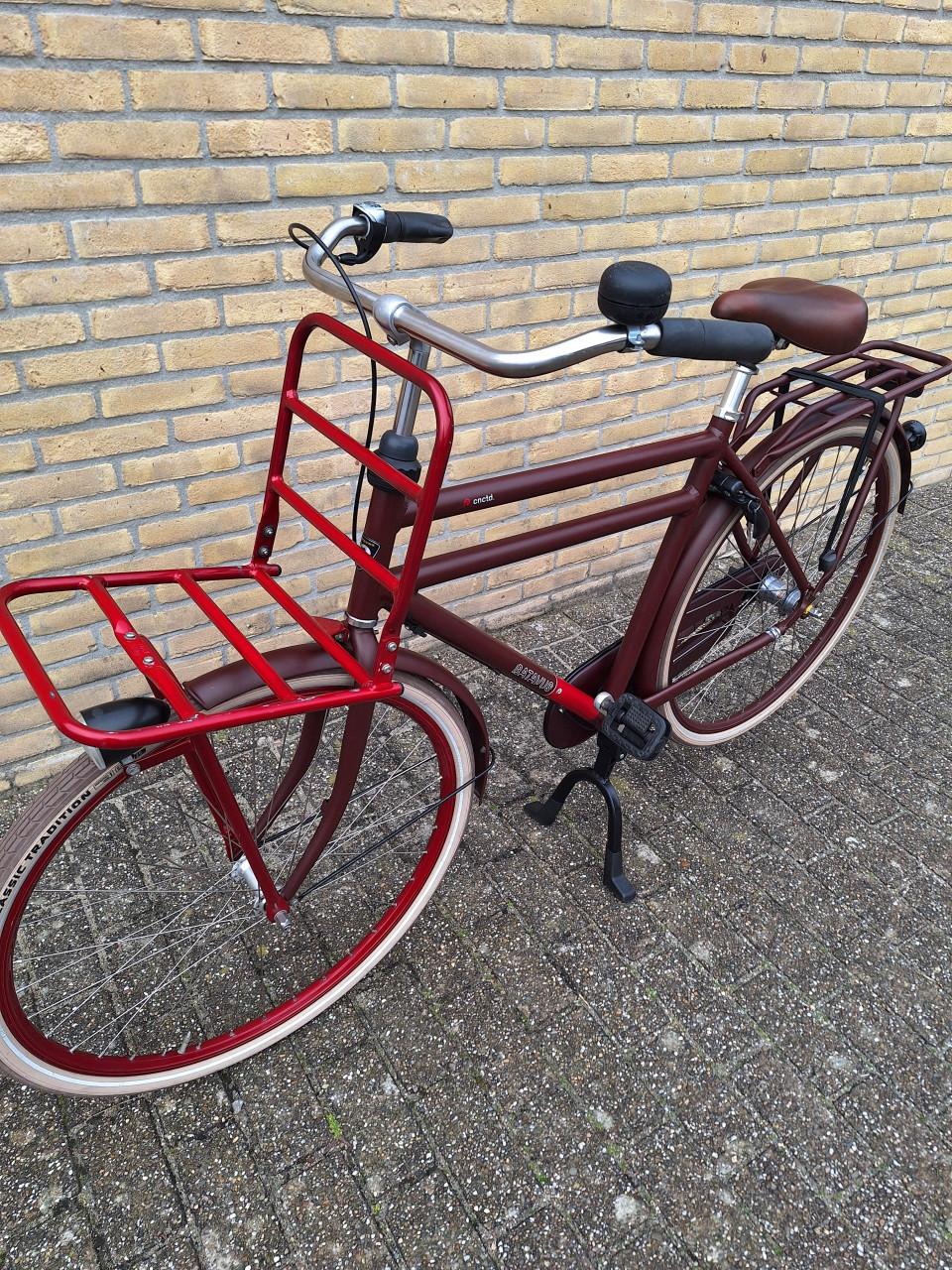 Batavus CNCTD als nieuw.