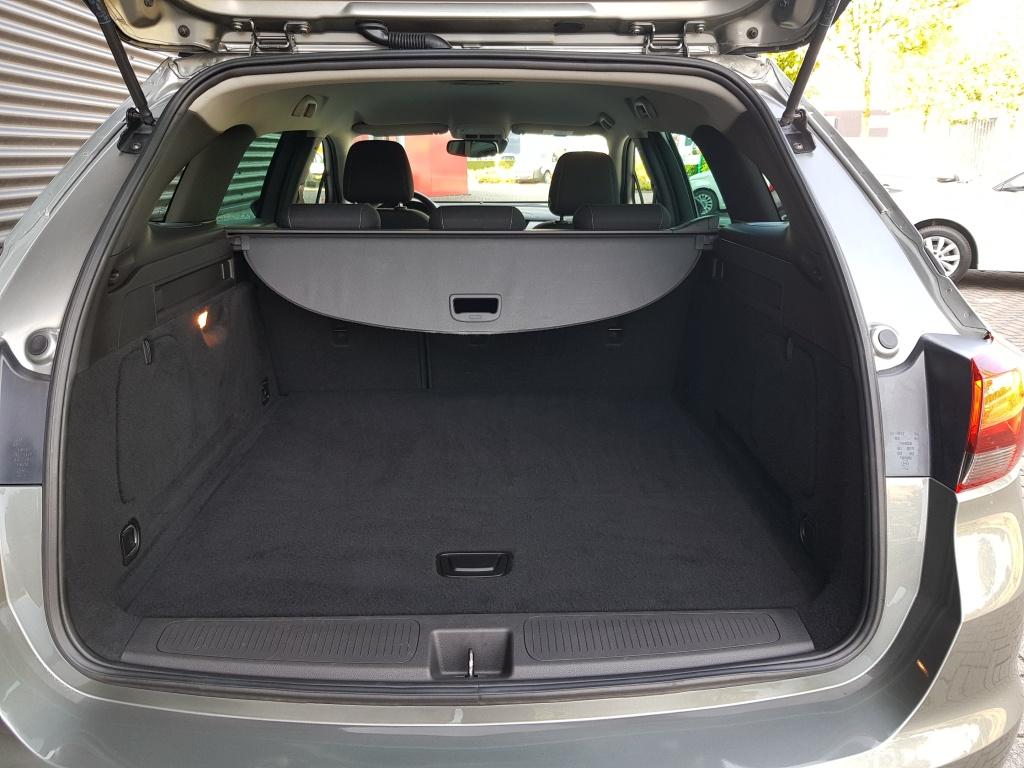 Opel Astra sports tourer edition 1.2