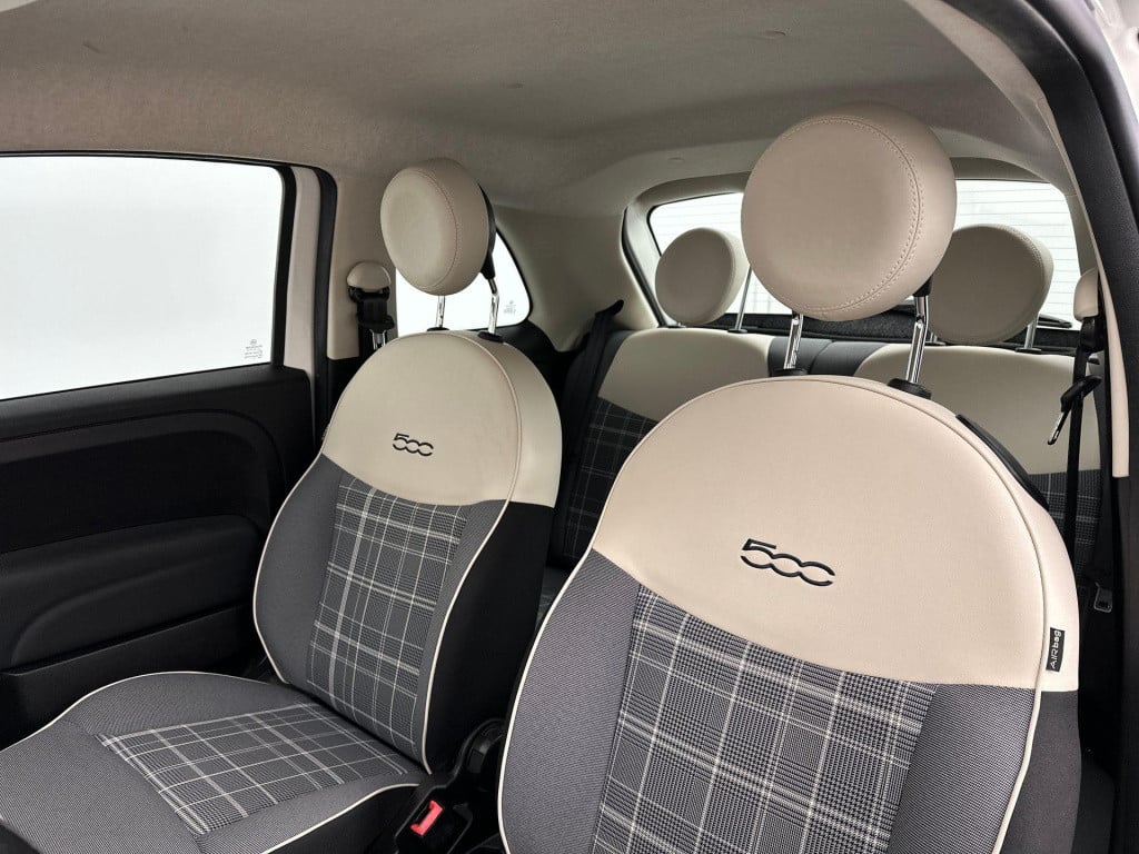 Fiat 500 1.2 lounge | automaat | bluetooth | dab | airco | lage km stand