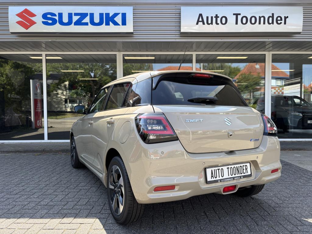 Suzuki Swift 1.2 style smart hybrid