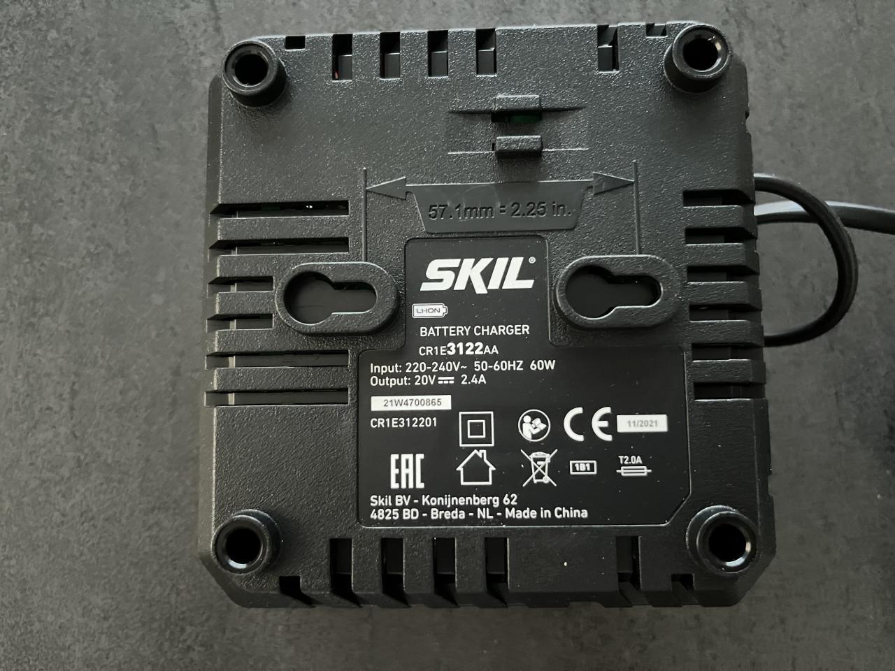 Skil snellader plus accu - nieuw in doos