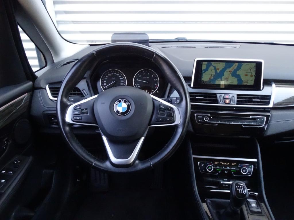 BMW 2-serie gran tourer 218i | leder | hud | bluetooth