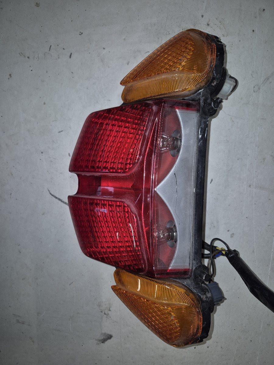 10.000 Nieuwe en gebruikte motor onderdelen