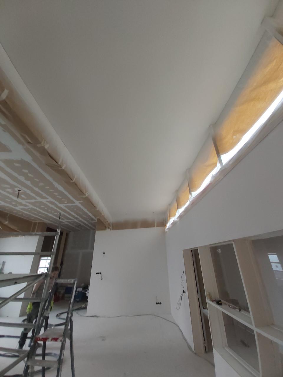 Schilderwerken binnen en buiten ,Wandafwerking ,renovlies spackspuitwerken