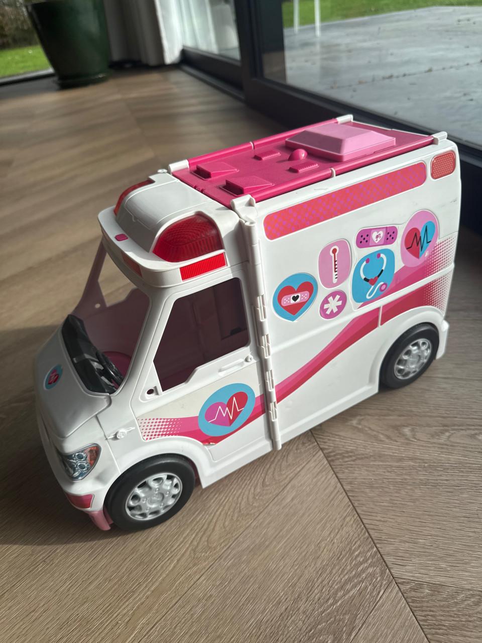 Barbie ambulance