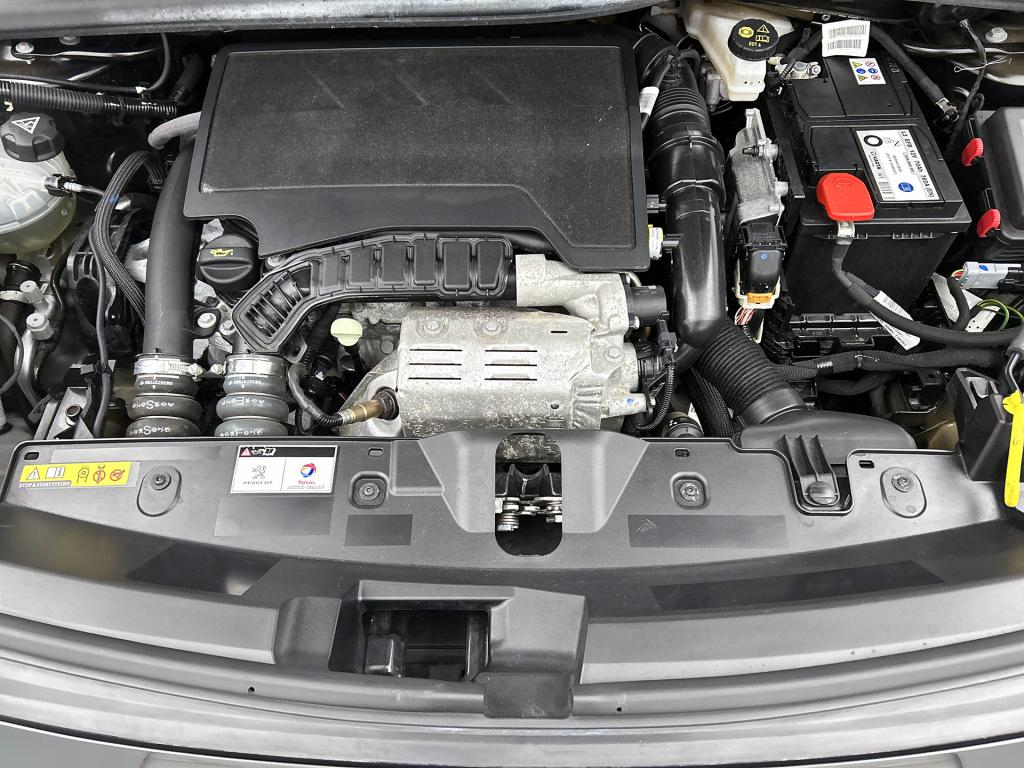 Peugeot 2008 100pk active pack | rijklaar | camera | stoelverwarming | park