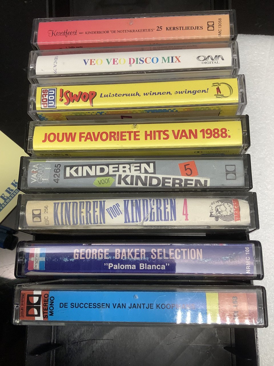 Verschillende Cassettebandjes aangeboden