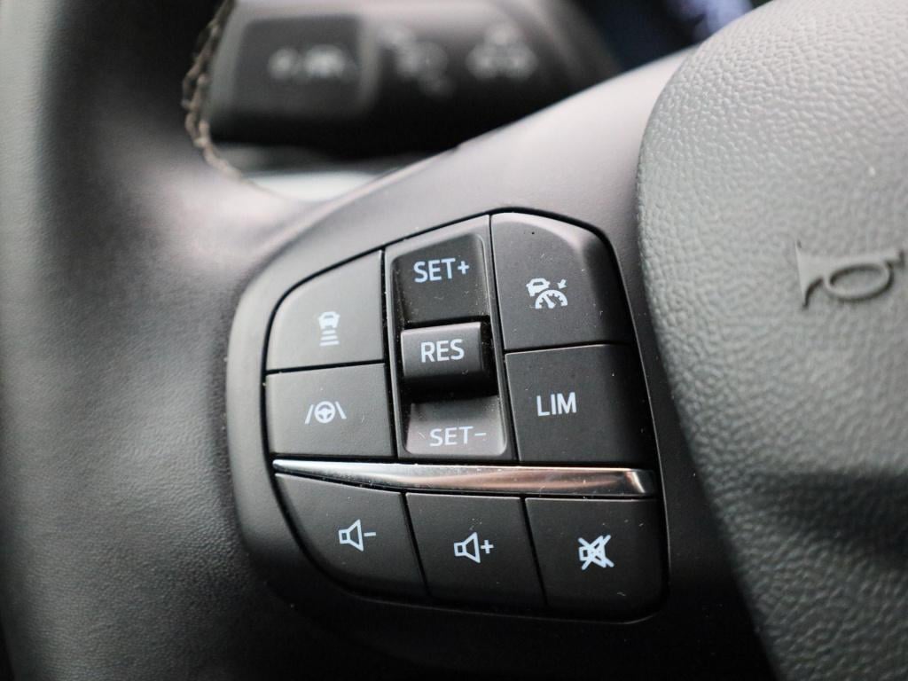 Ford Puma 1.0 ecoboost hybrid titanium | automaat | lmv | trekhaak | naviga