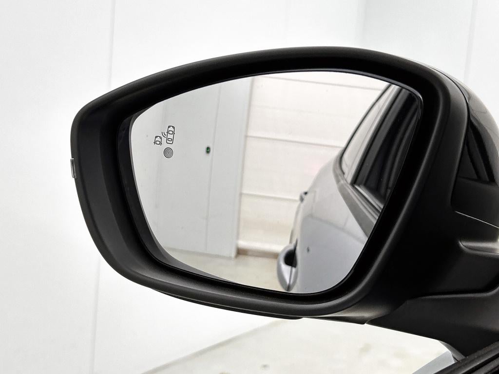 Peugeot 2008 130pk allure automaat | rijklaar | navigatie | camera |