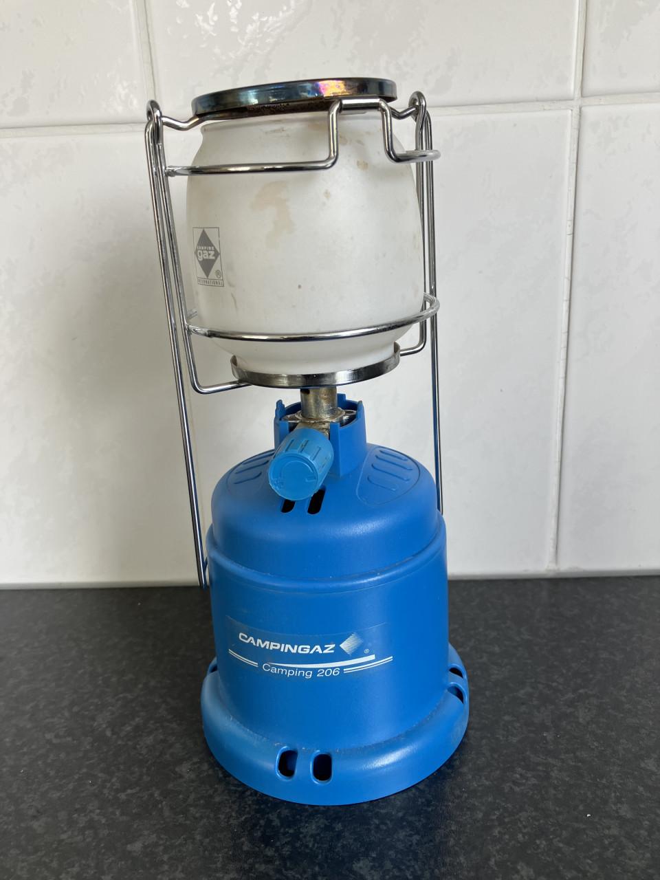 Camping gaz kookpitje + Campingaz lampje