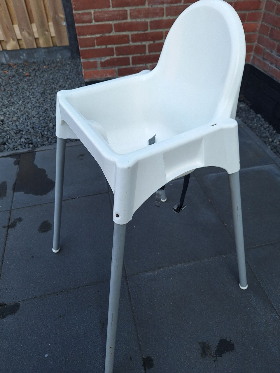 Kinderstoel, ikea wit, in goede staat