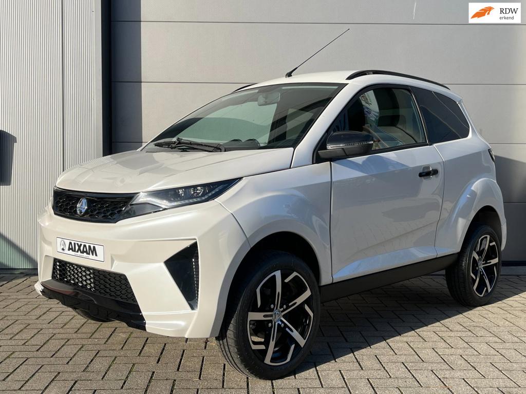 Aixam Crossover brommobiel premium
