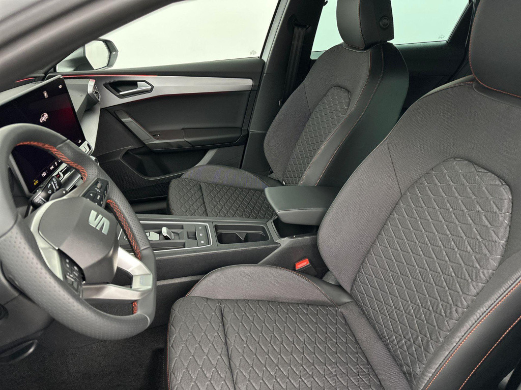 Seat Leon sportstourer fr phev first edition 1.5 tsi ehybrid 150kw / 204p