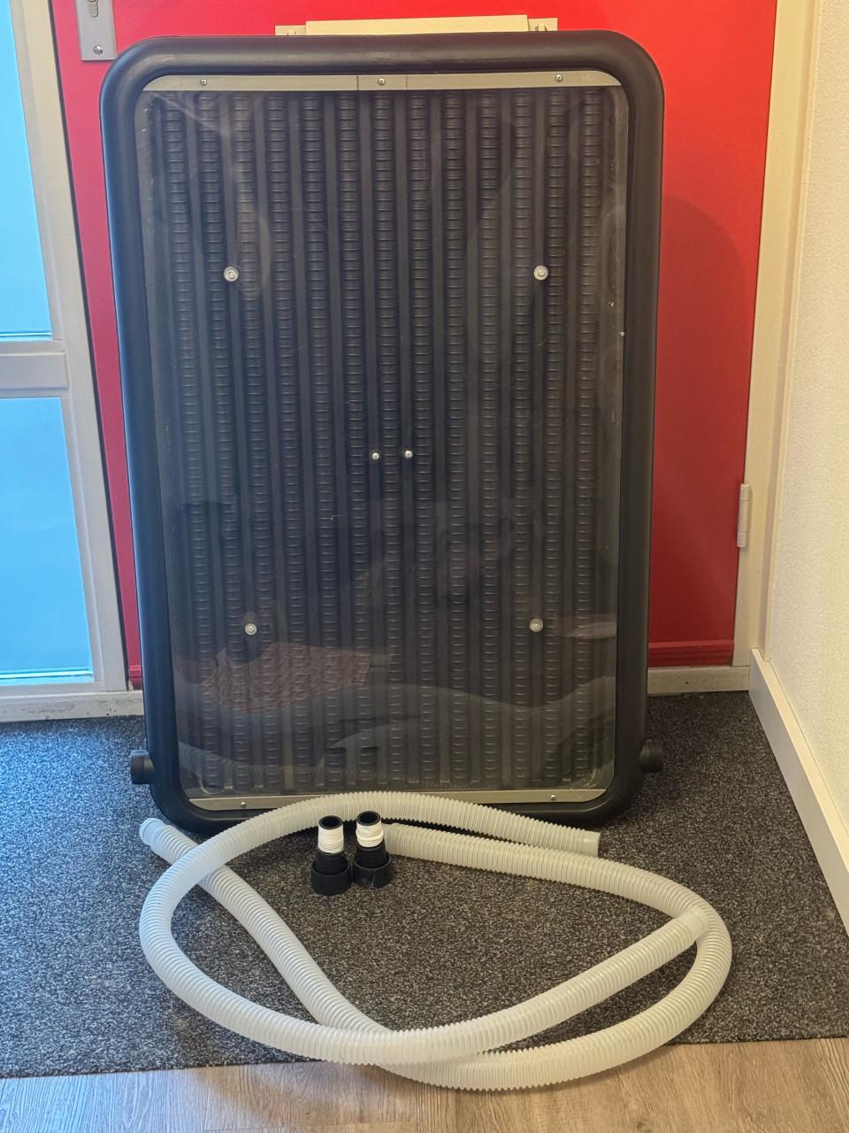 Zonnepaneel voor zwembadverwarming