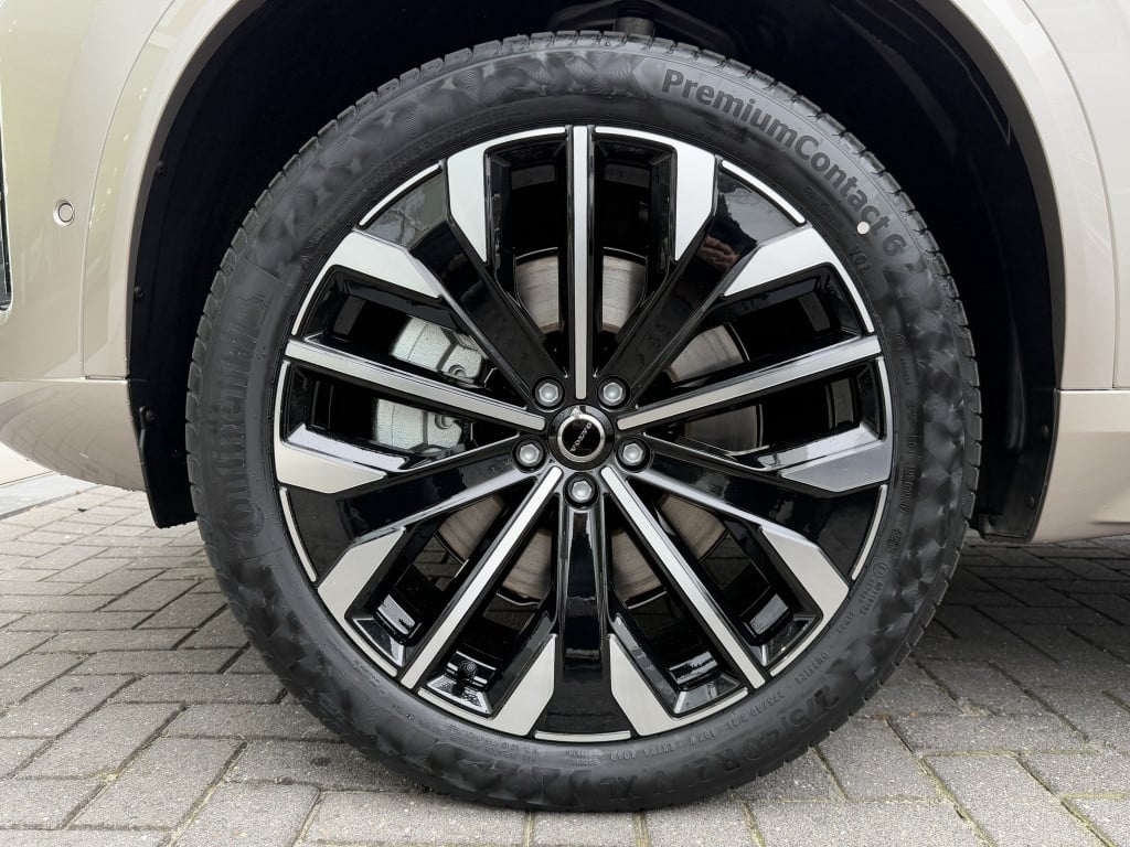 Volvo XC90 t8 awd ultra dark facelift!!