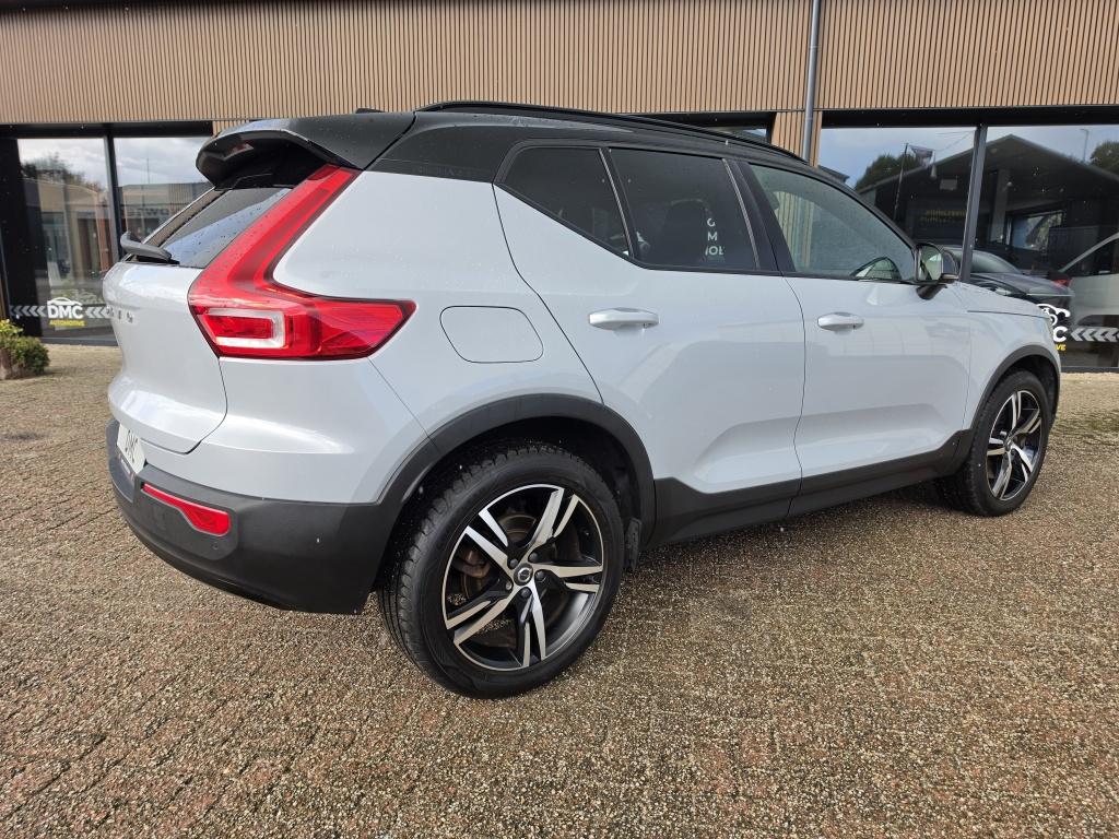 Volvo XC40 r design recharge plug-in hybrid lane assist | trekhaak | camera
